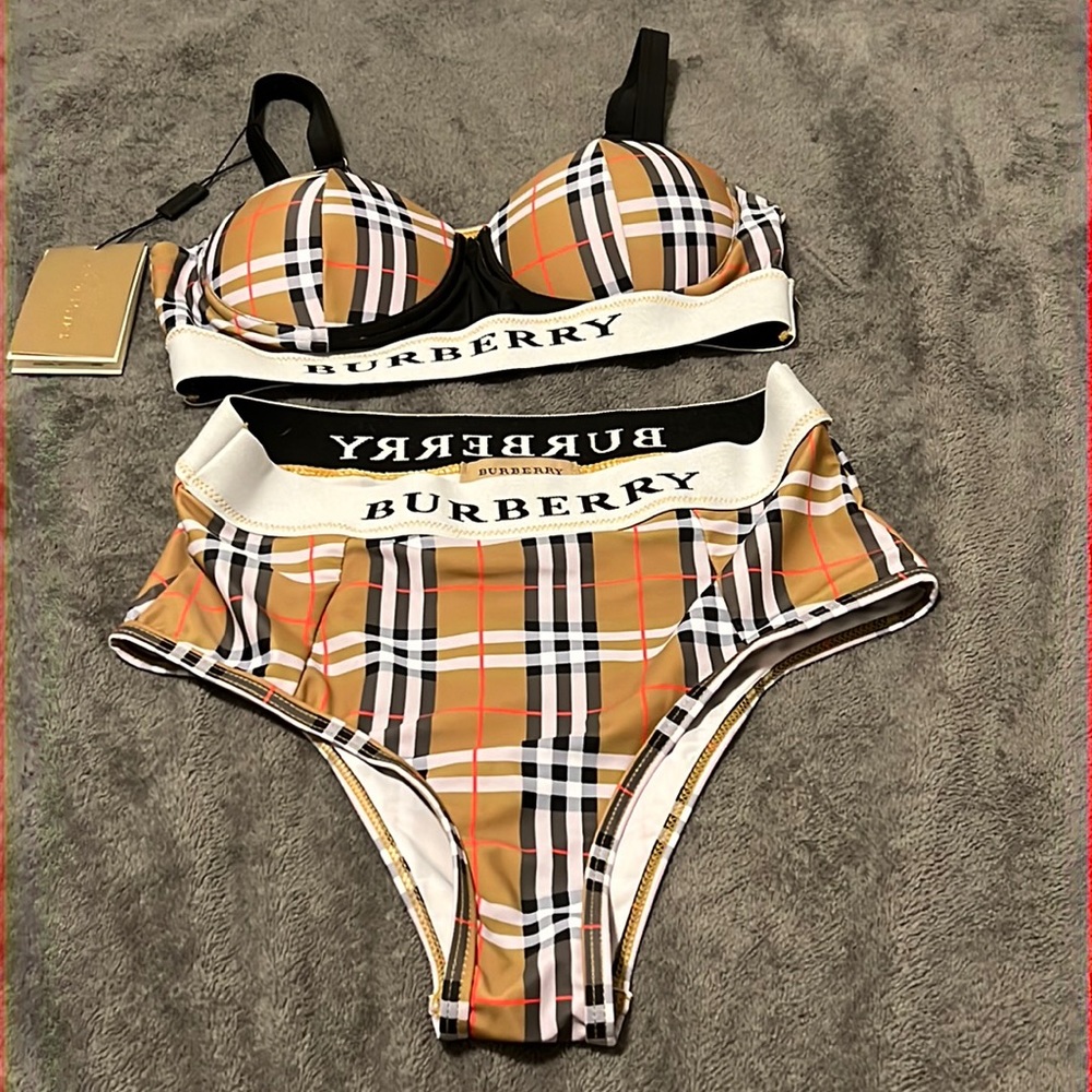 Authentic Burberry 2PC high waisted bathing suit